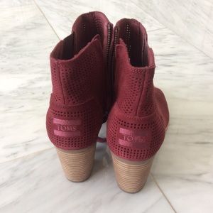 Toms Majorca booties size 9.5